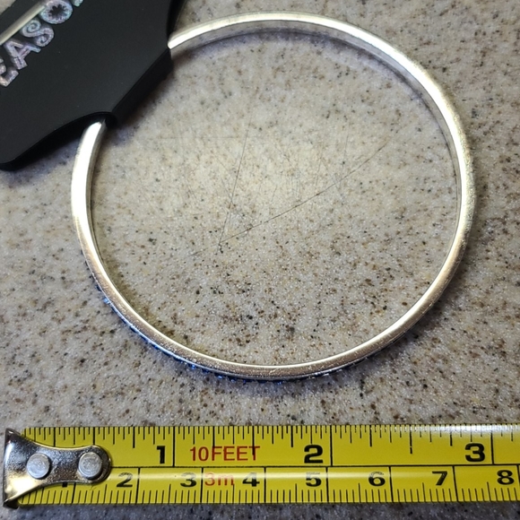 Bracelet blue Rhinestones on silver tone - Picture 8 of 9